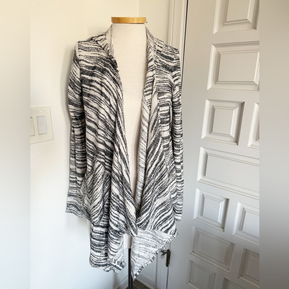 Bella Luxx Black White Striped Open-Front Knit Cardigan Sweater Hooded Medium